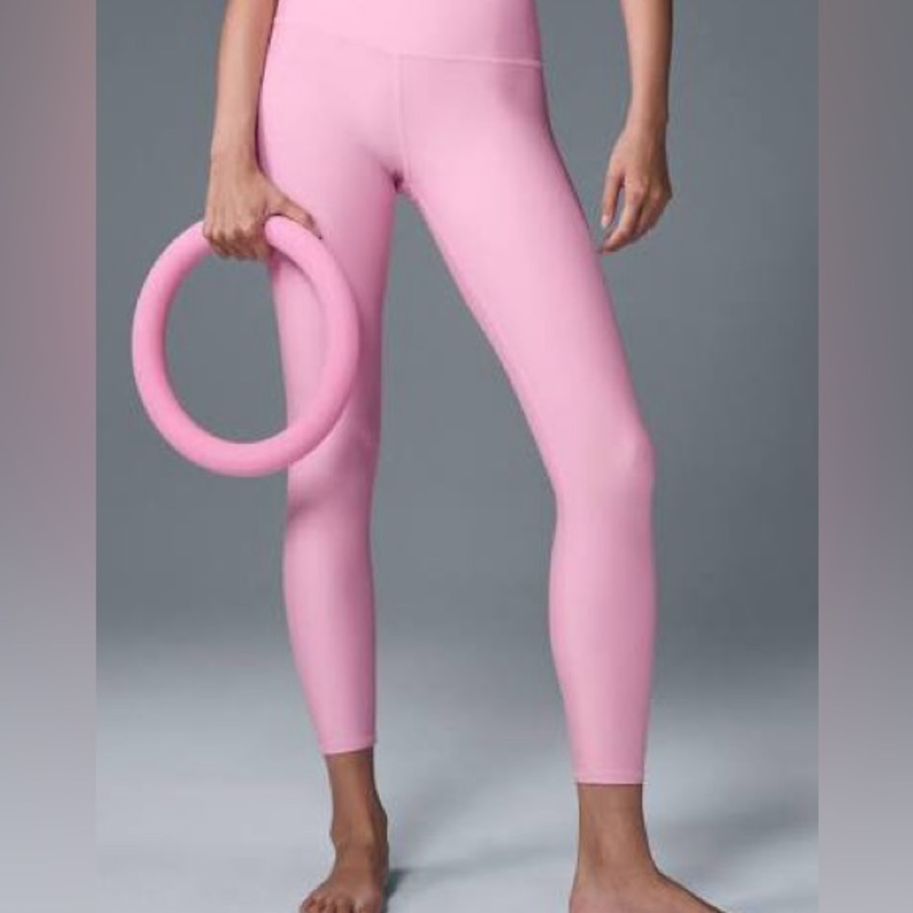 Alo Sweet Pink Airlift Leggings